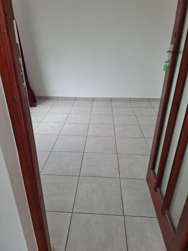 To Let 4 Bedroom Property for Rent in Dwarskersbos Western Cape